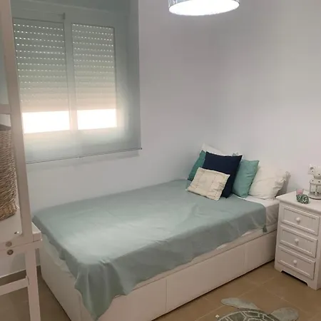A Estrenar En Punta Candor * Rota